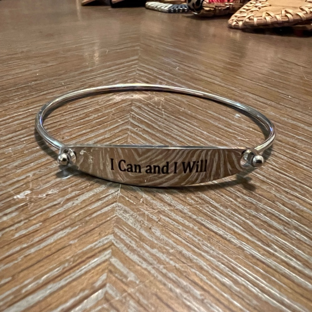 Plunder bracelet